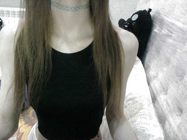 KittyBounty live cam on BongaCams