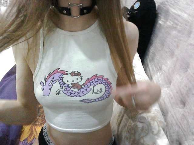 KittyBounty live cam on BongaCams