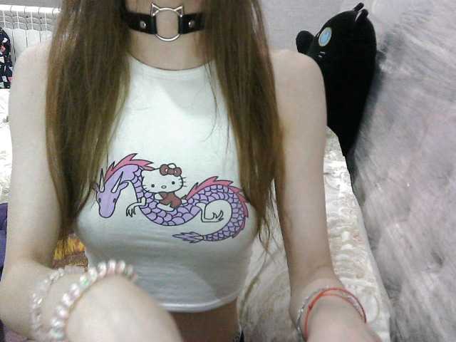 KittyBounty live cam on BongaCams