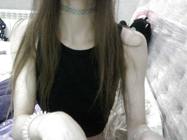 KittyBounty live cam on BongaCams