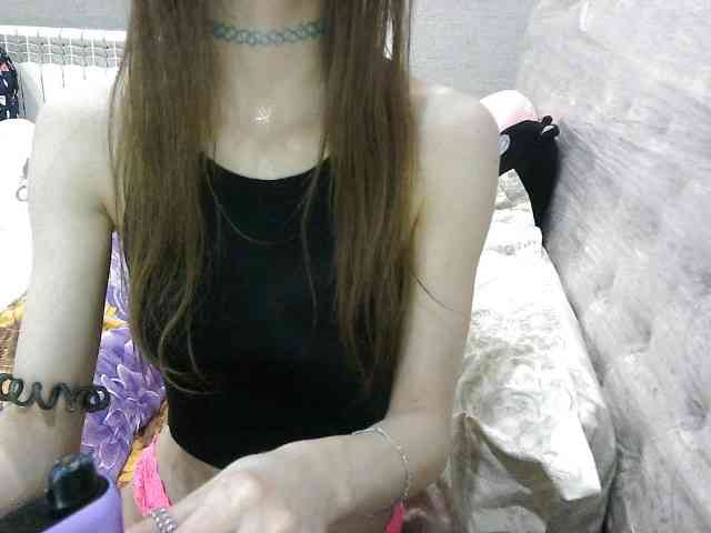 KittyBounty webcam