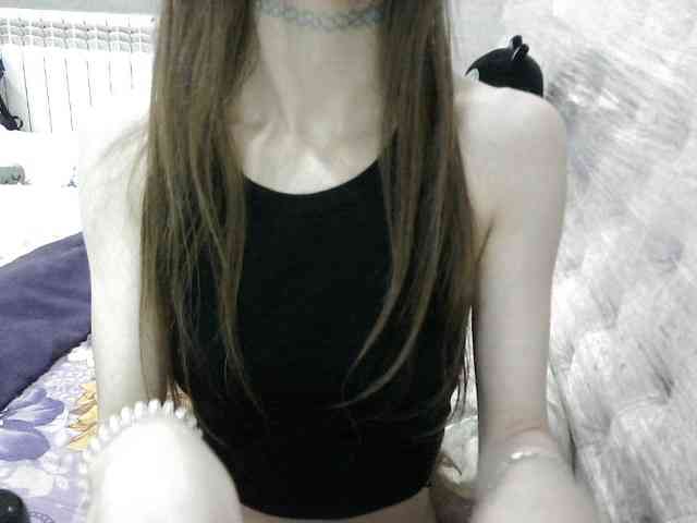 KittyBounty webcam