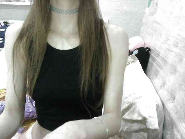 KittyBounty webcam