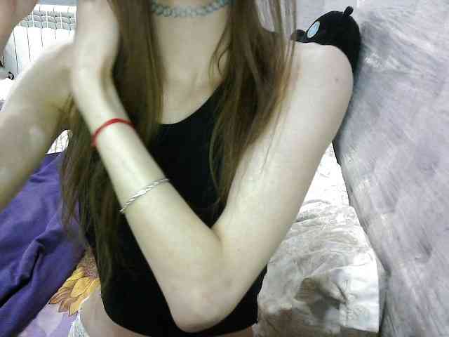 KittyBounty webcam