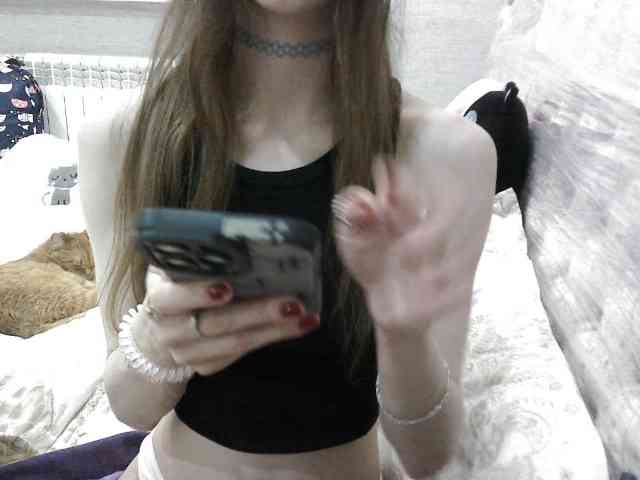 KittyBounty webcam
