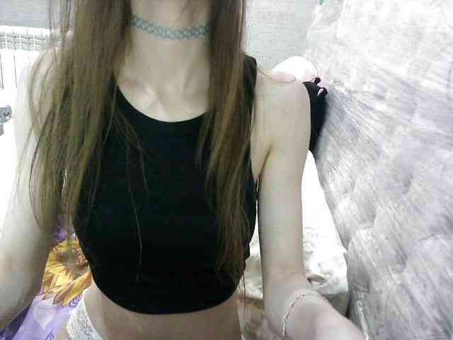KittyBounty webcam
