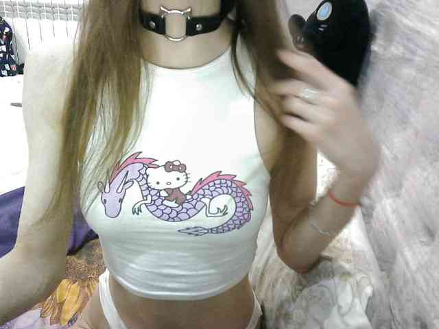 KittyBounty webcam