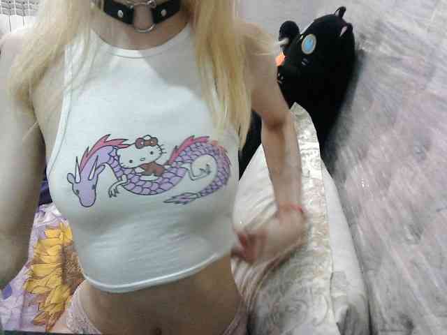 KittyBounty webcam
