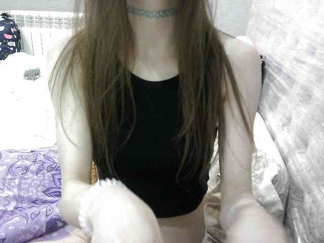 KittyBounty webcam