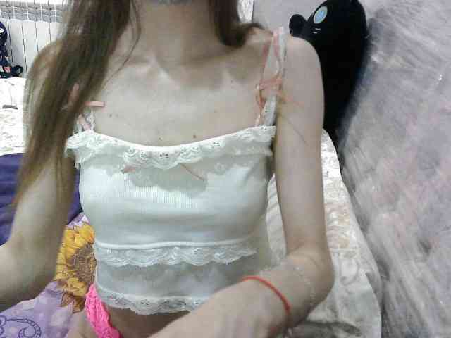 KittyBounty webcam