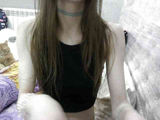 KittyBounty webcam