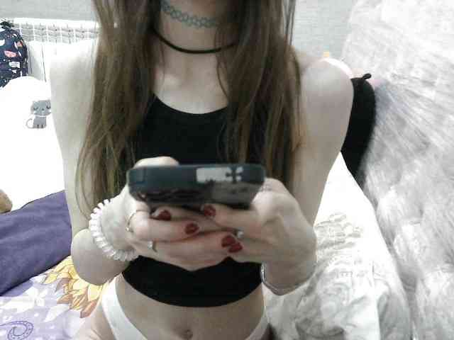 KittyBounty webcam