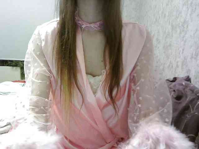 KittyBounty webcam
