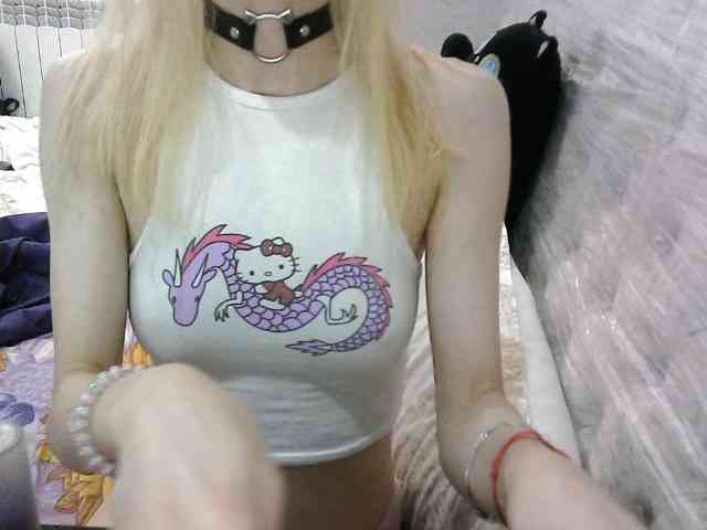 KittyBounty webcam