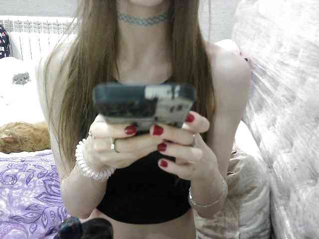 KittyBounty webcam