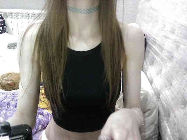 KittyBounty webcam