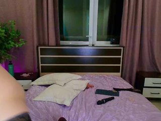 Juliannae Porn Show
