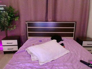 Juliannae Porn Show