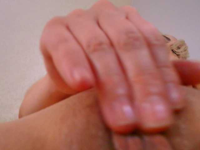 Juliannae live cam on BongaCams