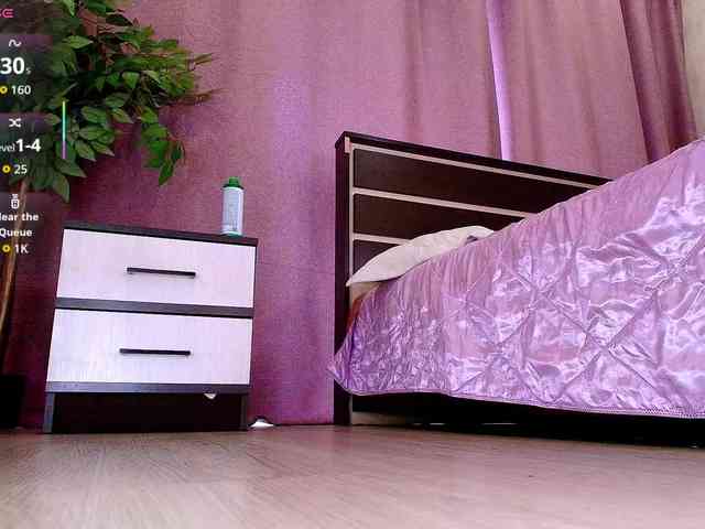 Juliannae Sex Cam Show
