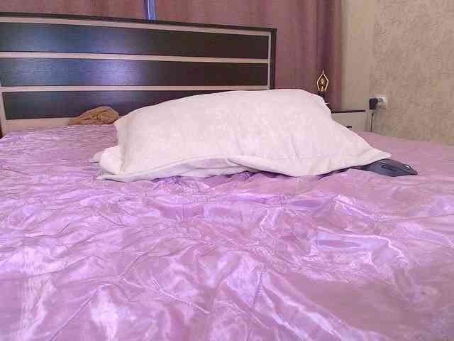 Juliannae Sex Cam Show