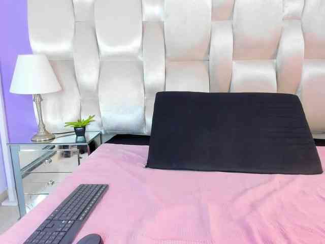 Emma-Houston webcam