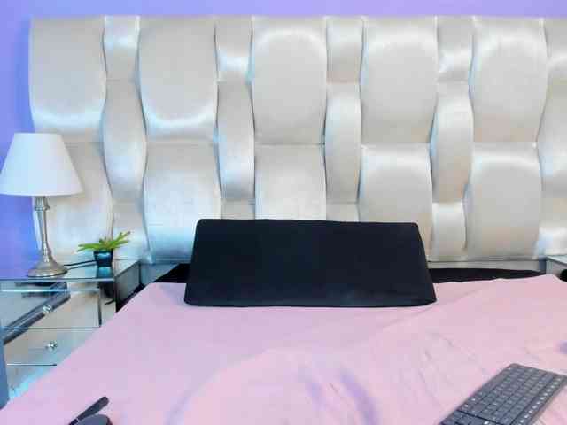 Emma-Houston webcam