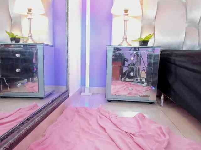 Emma-Houston webcam