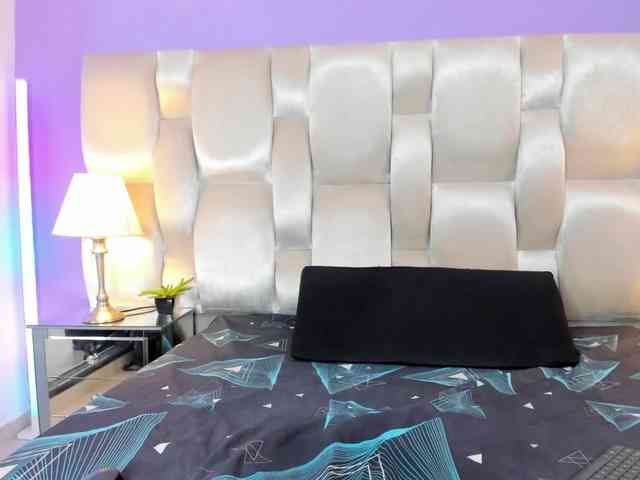 Emma-Houston webcam