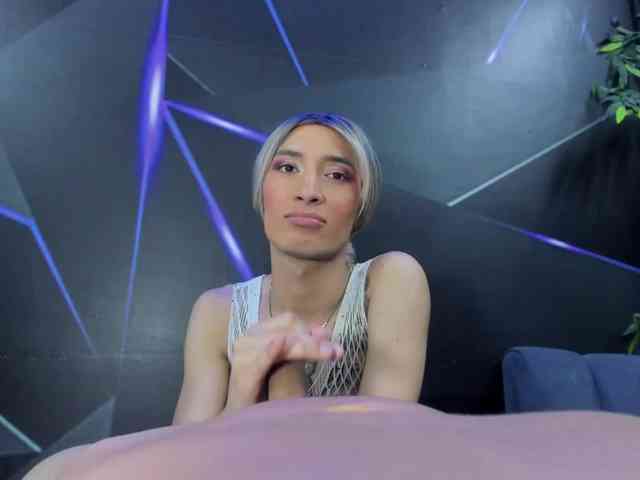 georginacouple-h... Live Webcam on BongaCams