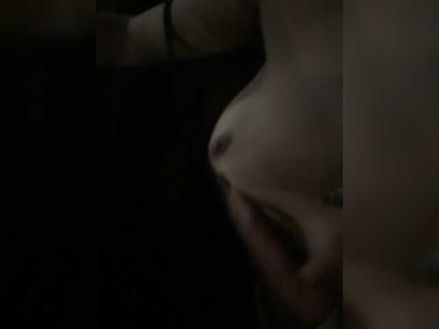 Dimka11-11 live cam on BongaCams
