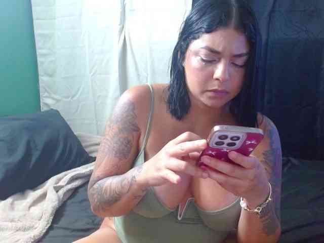 Vivianacruz webcam