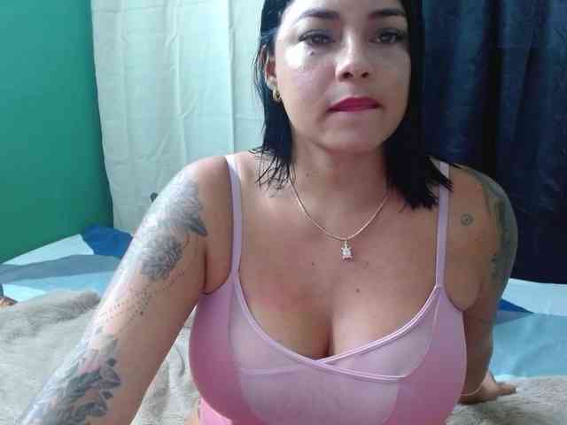 Vivianacruz webcam