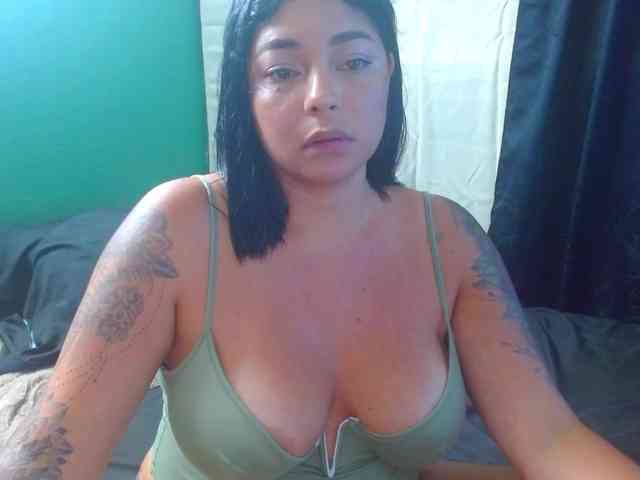 Vivianacruz webcam