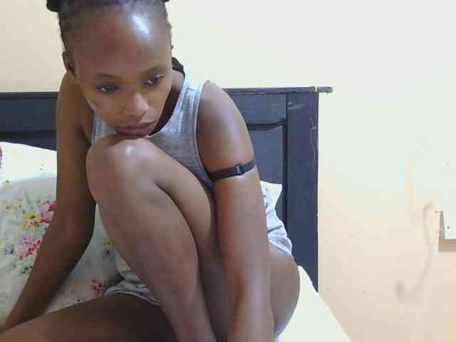 Naughtylittlemissy webcam