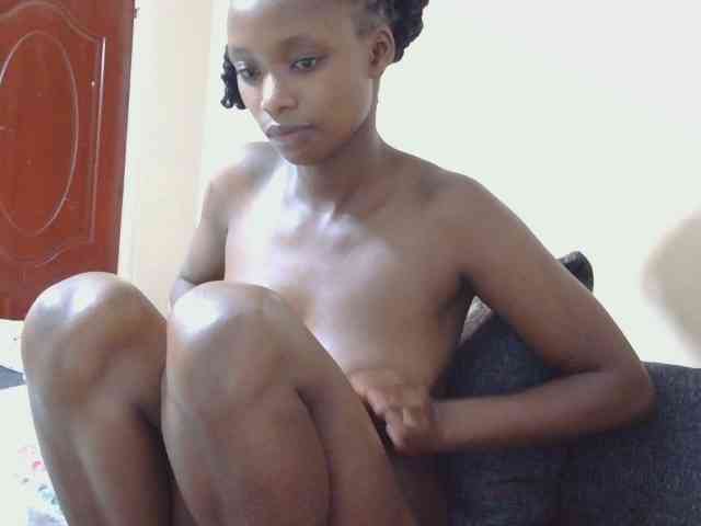 Naughtylittlemissy webcam