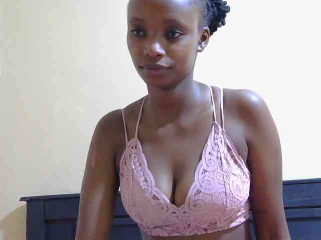 Naughtylittlemissy webcam