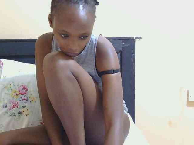 Naughtylittlemissy webcam
