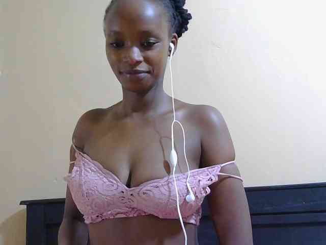 Naughtylittlemissy webcam