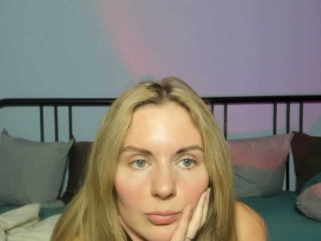 KiraSigmaMeow live cam