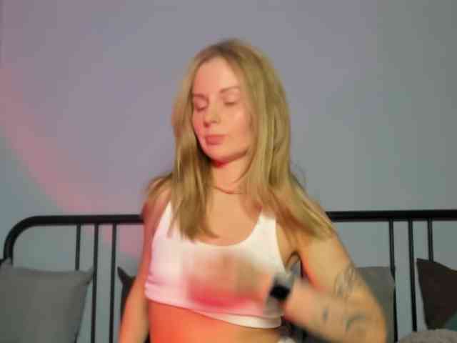 KiraSigmaMeow webcam