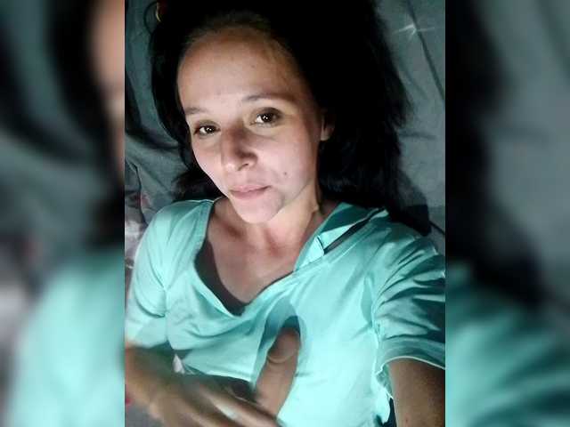 Lapochka-I live cam on BongaCams
