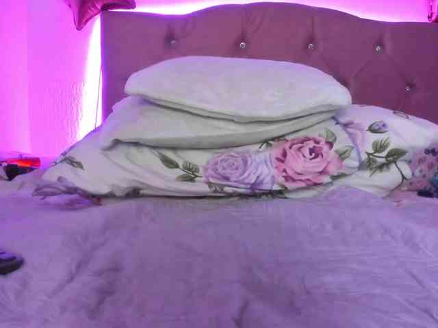 sweetmelina webcam