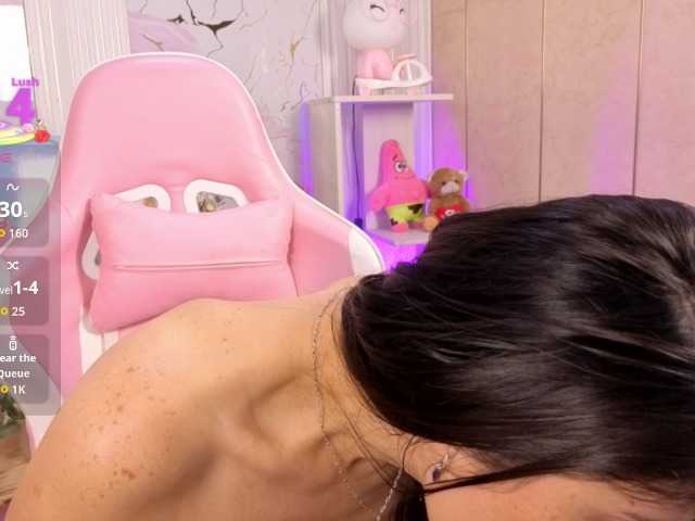 Sara69- live cam preview