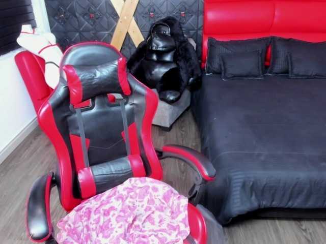 Sara69- live cam on BongaCams