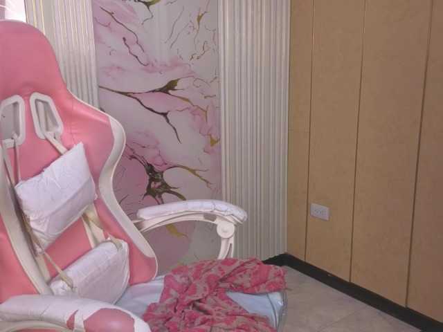 Sara69- live cam on BongaCams