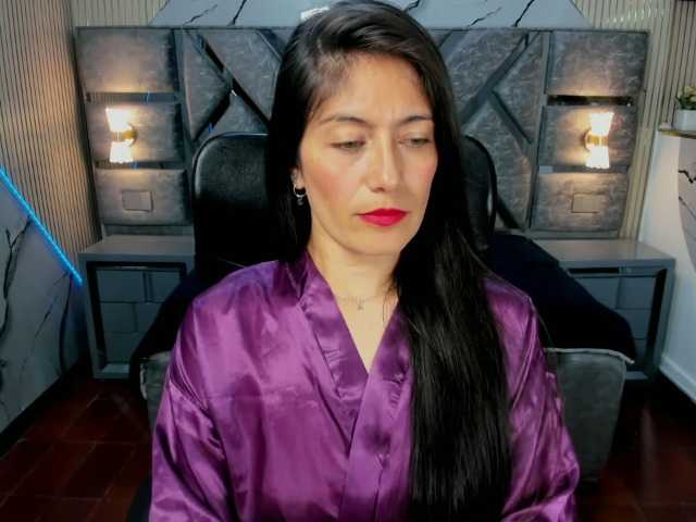 Sara69- live cam on BongaCams