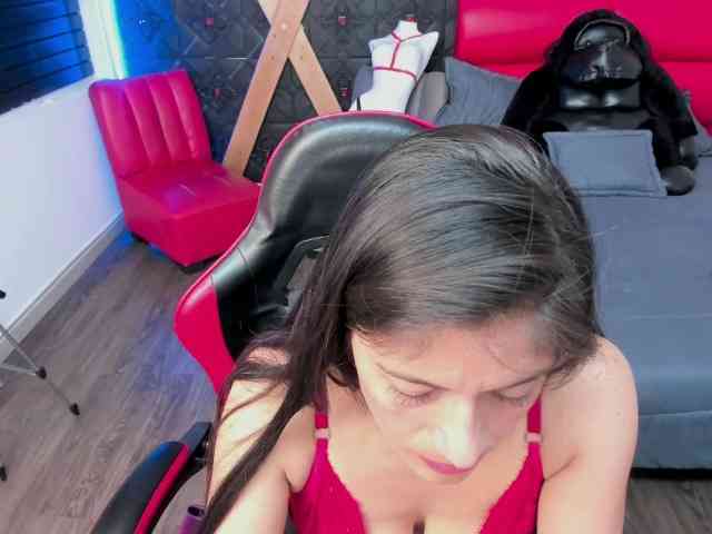 Sara69- webcam