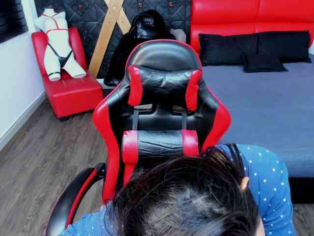 Sara69- webcam