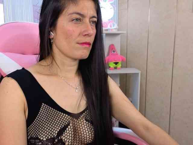 Sara69- webcam